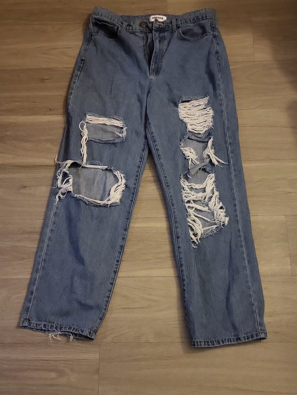 RSQ Relaxed Ripped Light Blue Denim Jeans